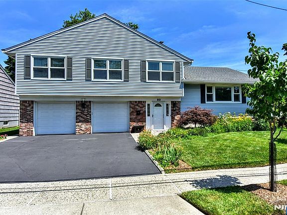2nd image of 80 Dogwood Ct