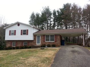 188 Quail Trl, Mount Airy, NC 27030