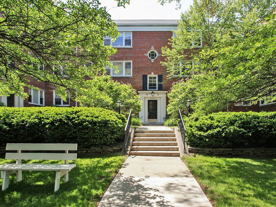 1st image of 2600 Bennett Ave APT 1E