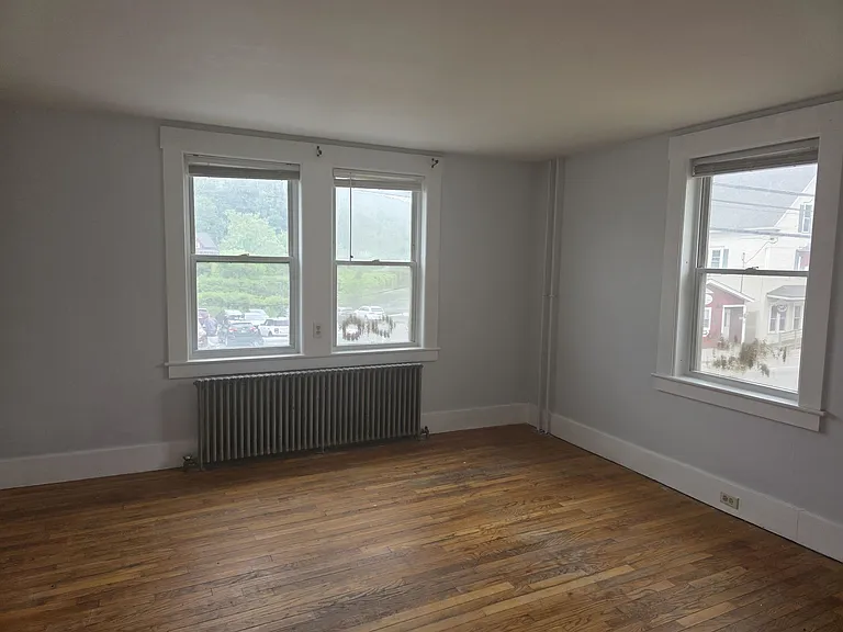 10 N Main St #2 — Photo 4