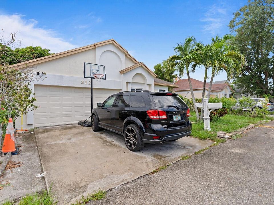 1st image of 312 BISHOP Road