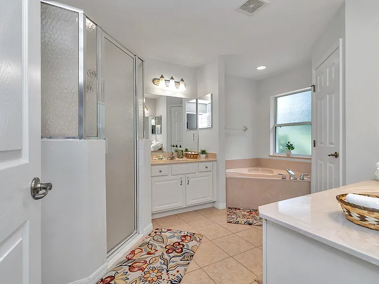 4576 NW 82nd Ct — Photo 26