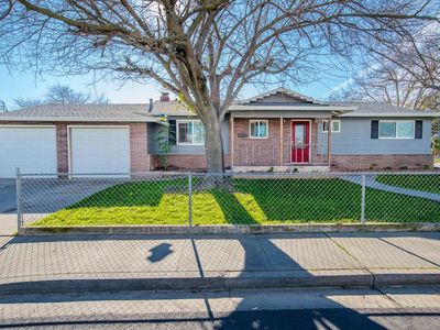 1892 Georgina Dr, Olivehurst, CA, 95961