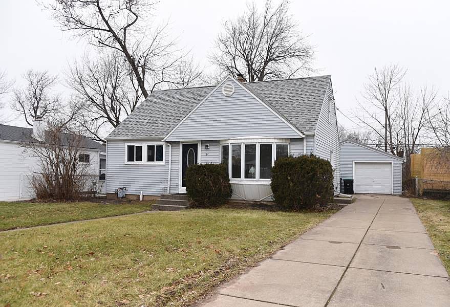 1st image of 37 Ermann Dr