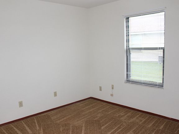 3rd image of 6428 Rolling Glen Dr