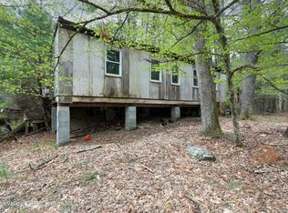 44 Pine Grove Rd, Kerhonkson, NY 12446