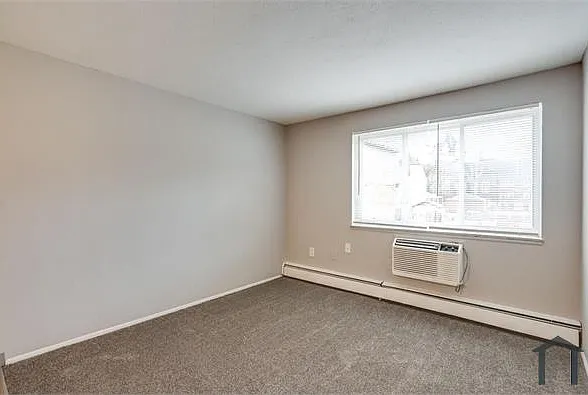 1 bed, $895 — Photo 4