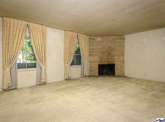 5th image of 4409 Chevy Chase Dr
