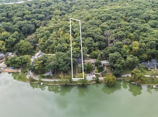 205 Lake Forest Dr, Bonner Springs, KS 66012