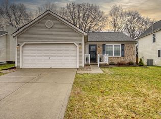 630 Weeping Willow Ln, Maineville, OH