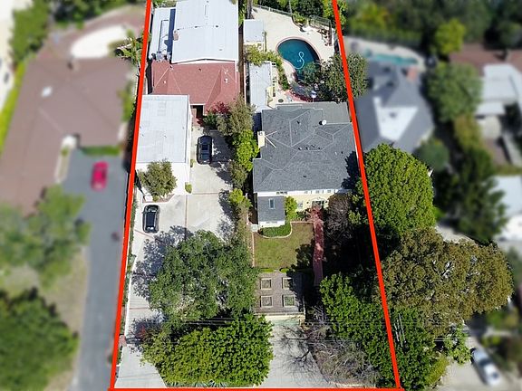 4th image of 2923 Waverly Dr
