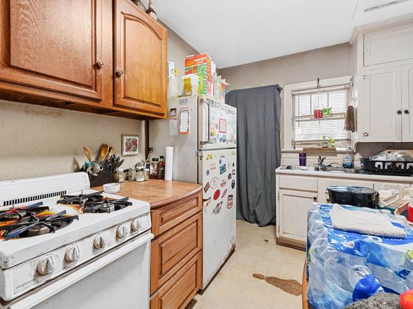 wichita-kansas-77356117 picture