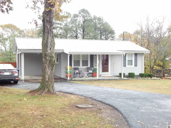 1509 Walnut St, Benton, KY 42025