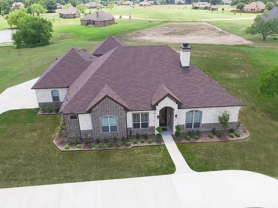 1st image of 3088 Greenwood Cir