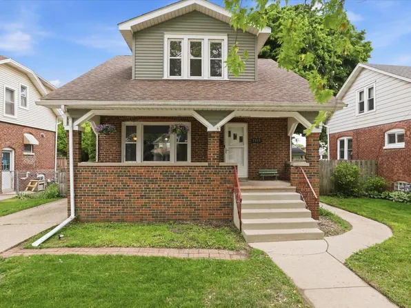 7315 10th AVENUE, Kenosha, WI 53143