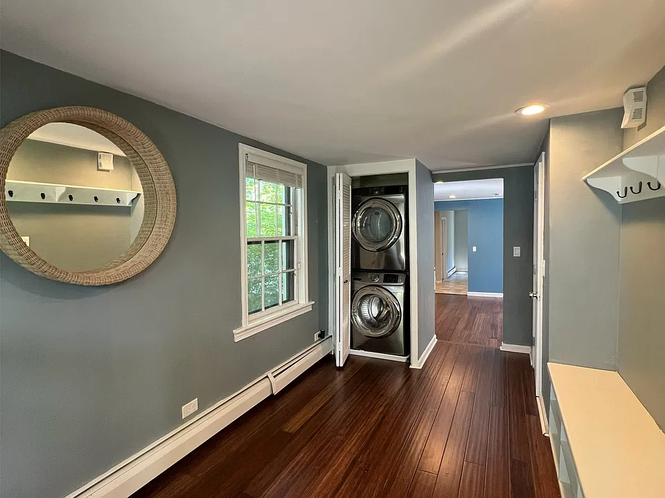 9 Cliff St #1