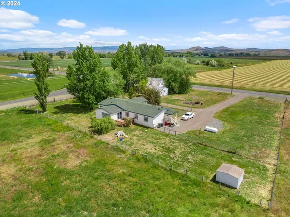 46108 Pocahontas Rd, Haines, OR 97833