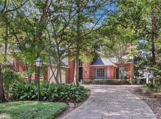 44 Sunlit Forest Dr, Spring, TX 77381