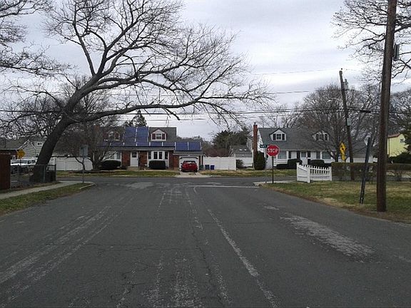 4th image of 103 Hitherdell Ln