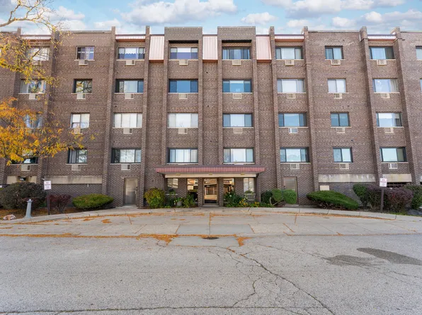 4623 N Chester Ave Unit 410, Chicago, IL 60656