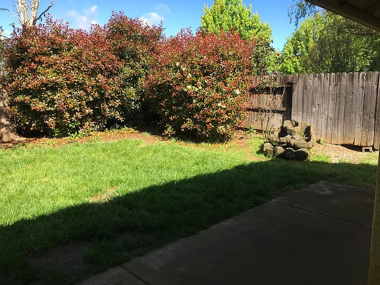 3210 Wandsworth Dr — Photo 20