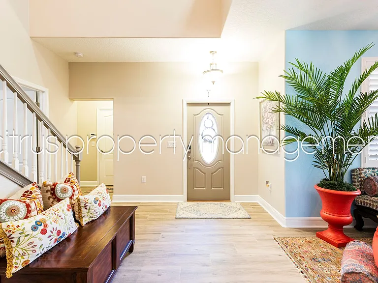 2052 Solar Dr — Photo 6