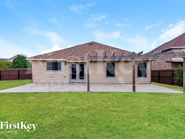 229 Silver Spur Dr — Photo 15