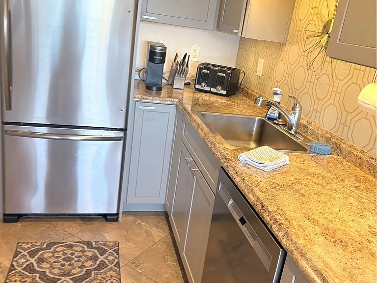 510 N Villa Ct — Photo 21