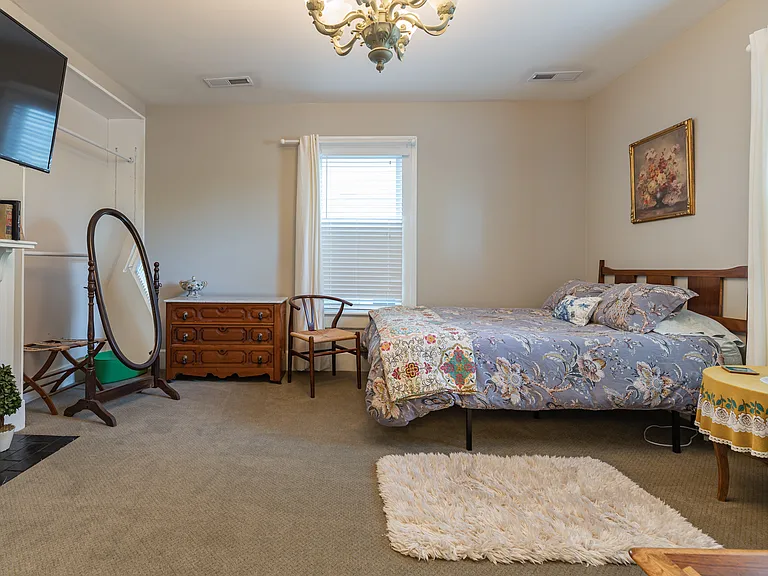 720 Market St — Photo 18