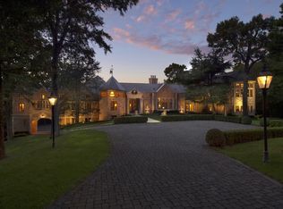 4665 Riverview Rd, Atlanta, GA 30327