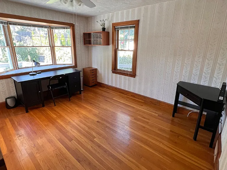 22 Prentiss St — Photo 11