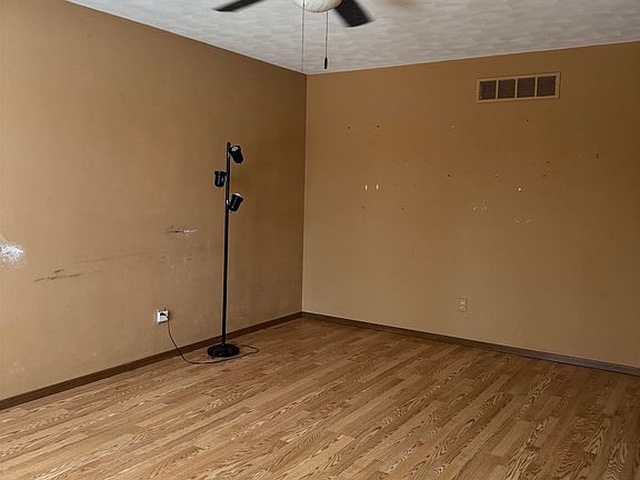 5th image of 6371 Tramore Ln