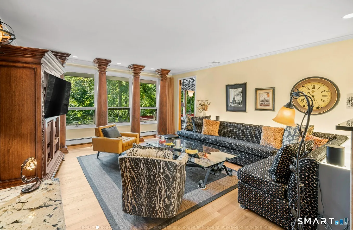 3 bed, 2.0 bath, 1952 sqft, $5,500 — Photo 3