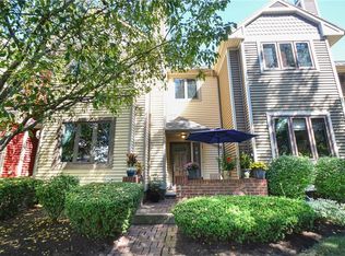 18 Cornhill Pl, Rochester, NY 14608