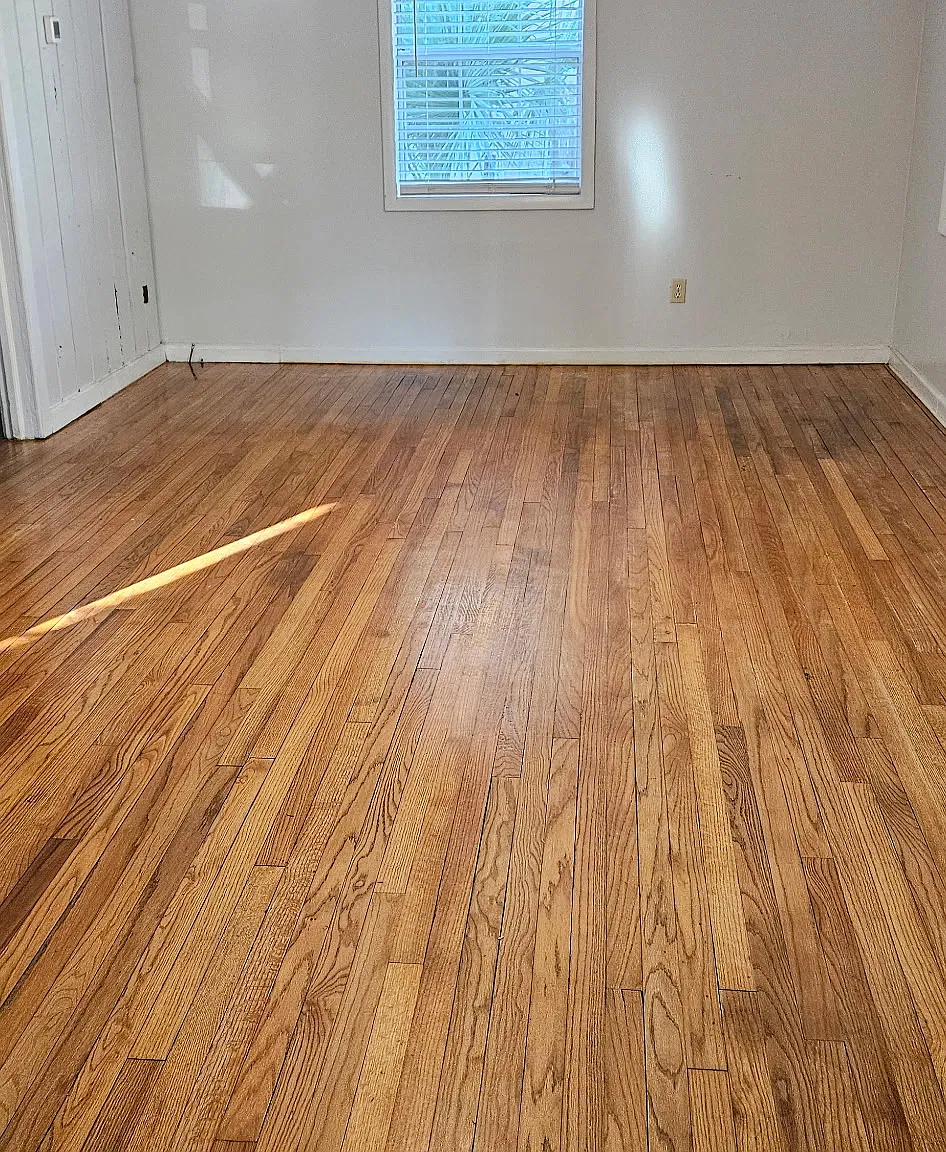 2 bed, 750 sqft, $1,800 — Photo 3