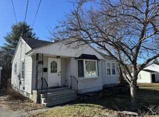 316 Maple St, Bangor, ME 04401