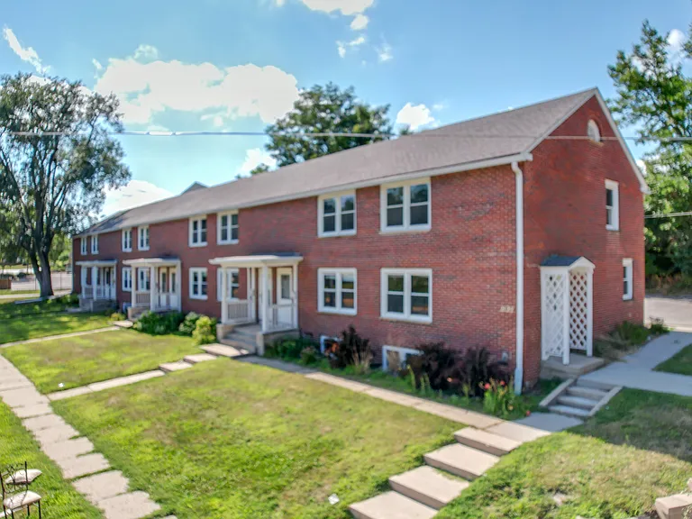 2141 Sunset Dr — Photo 18