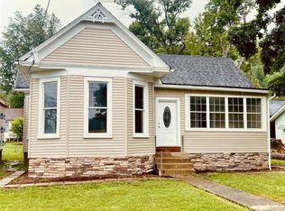 1552 Hansford St, Charleston, WV 25311