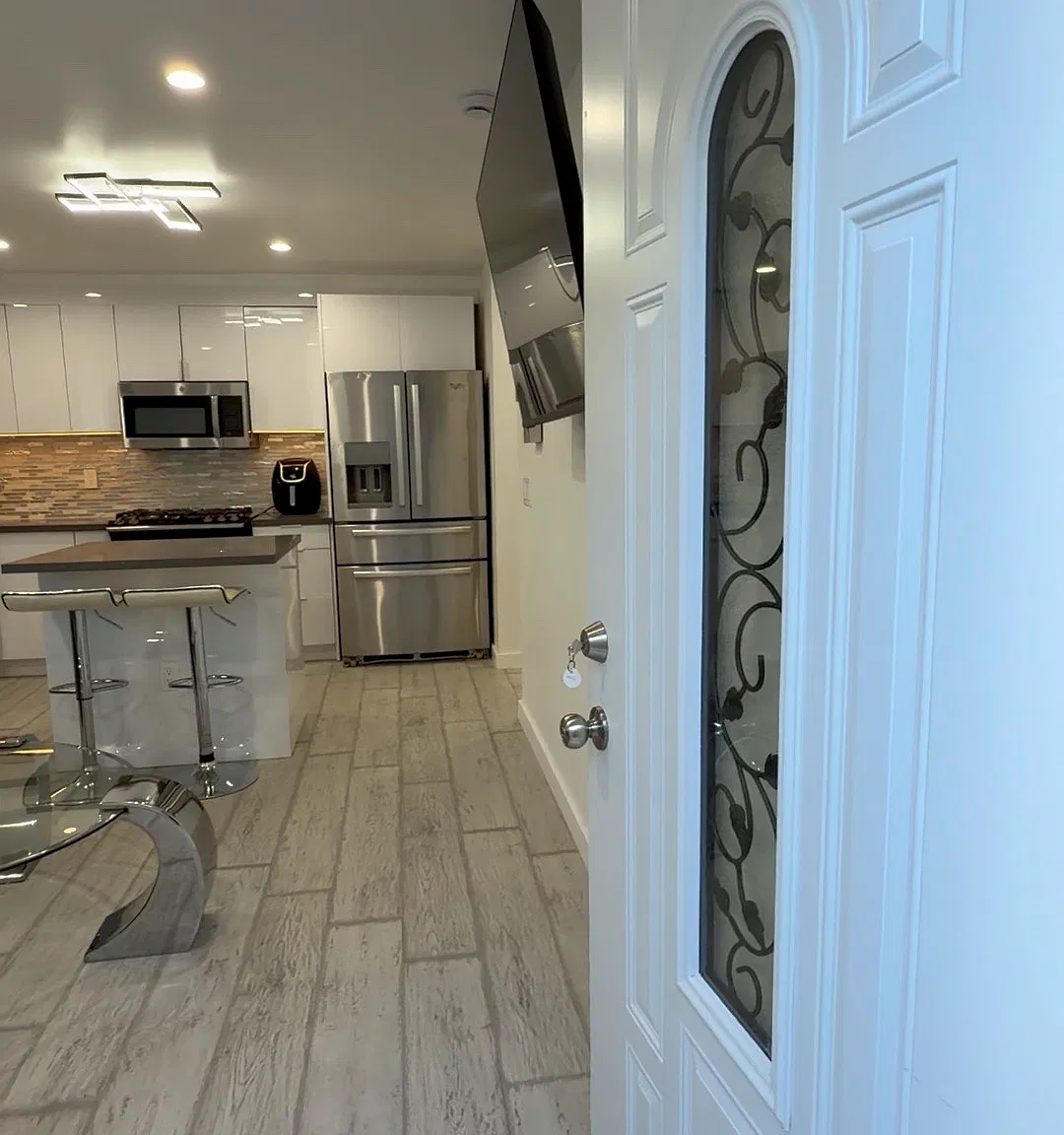 Quartz Ave, Winnetka — Photo 2