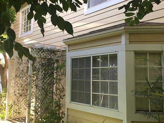Side Yard / Front of House
