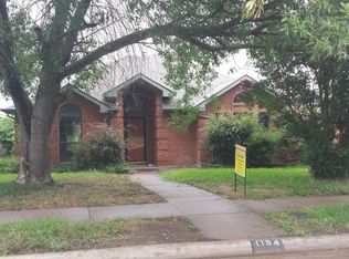 1104 Grounds Rd, Cedar Hill, TX 75104