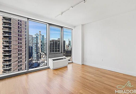 4th image of 554 54th St #23S
