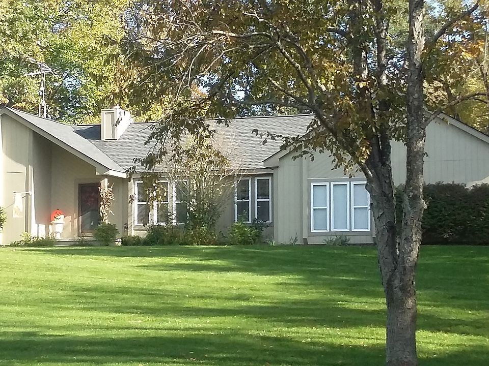 1st image of 12301 Carriage Trail Dr