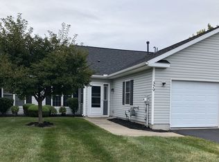379 Walker Dr, Canandaigua, NY 14424