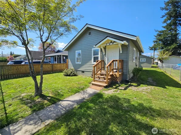 329 26th Avenue, Longview, WA 98632