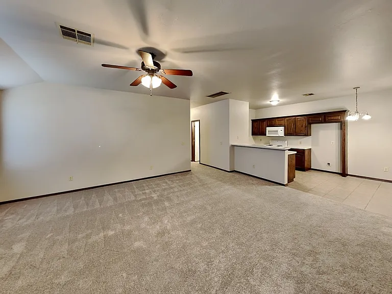 1720 W Palm Pl — Photo 5