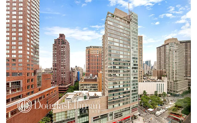 Rented by Douglas Elliman | media 24