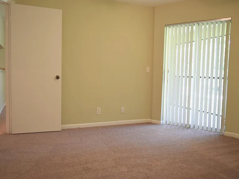 6540 Chasewood Dr #H — Photo 11