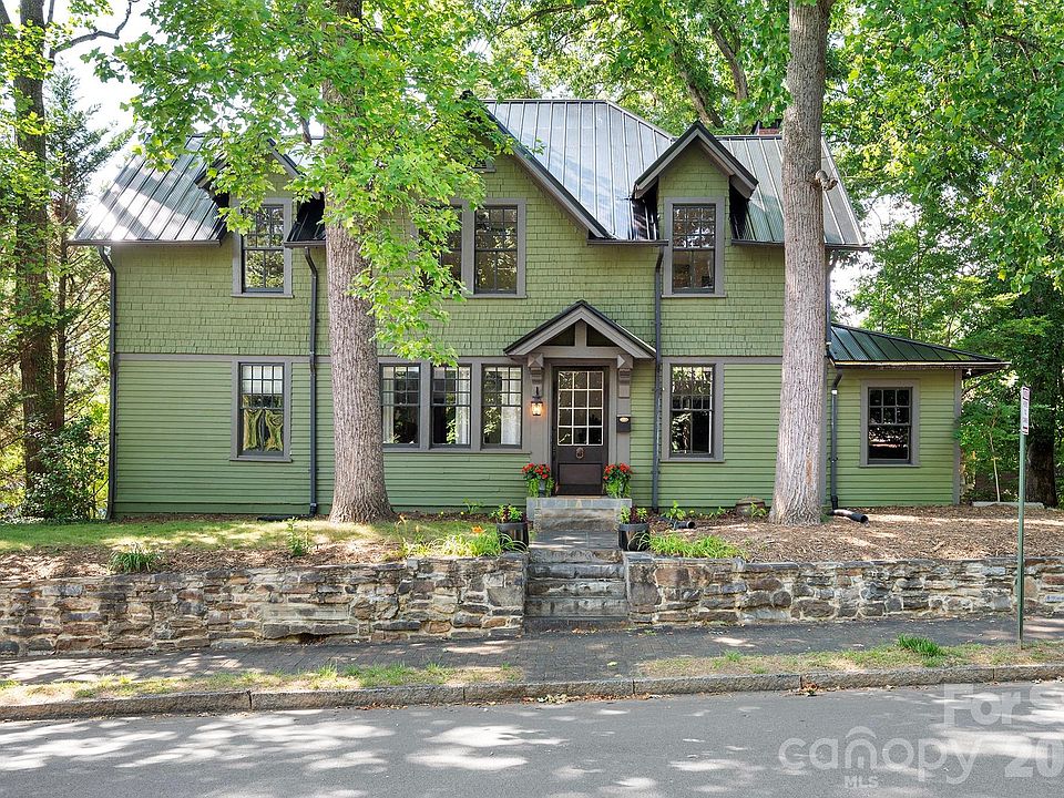 1st image of 11 Cullowhee St