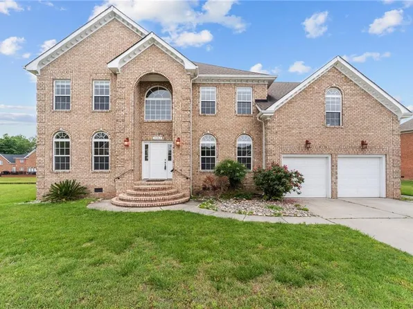 3353 Star Creek Ct, Suffolk, VA 23435